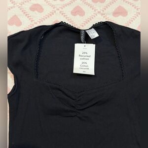 NWT H&M Black Scoop Neck Tank with Picot Trim